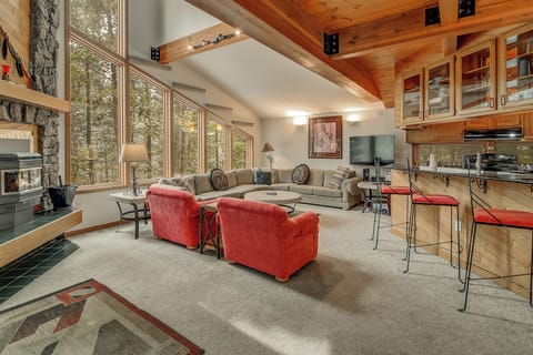 Great Room at Highpoint House
