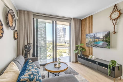 Apartment, 1 Bedroom, Patio | Living room