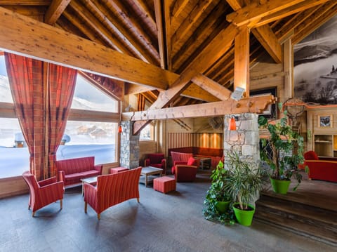 Apartment | Living room