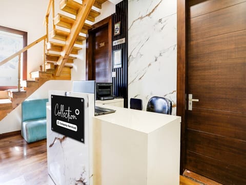 House | Reception