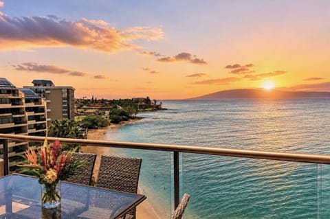 Your private lanai opens to sweeping ocean views and the gentle sounds of Kahana Bay below
