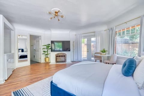Classic Studio | Iron/ironing board, free WiFi