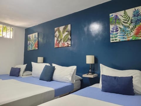 Classic Quadruple Room | In-room safe, iron/ironing board, free WiFi, wheelchair access