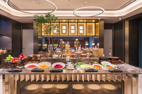 Daily buffet breakfast for a fee