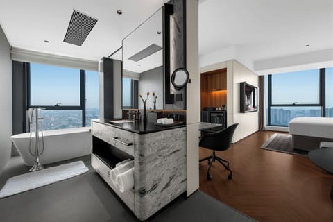 Classic Single Room | Down comforters, Select Comfort beds, free minibar, desk