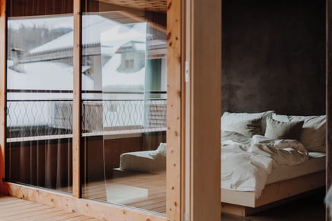 Apartment, Mountain View | In-room safe, soundproofing, free WiFi