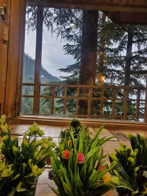 Deluxe Double Room, Valley View | Interior
