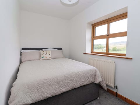 Cottage | 3 bedrooms, WiFi (free), individually decorated, individually furnished