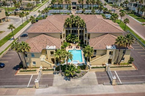 Apartment, 2 Bedrooms | Exterior