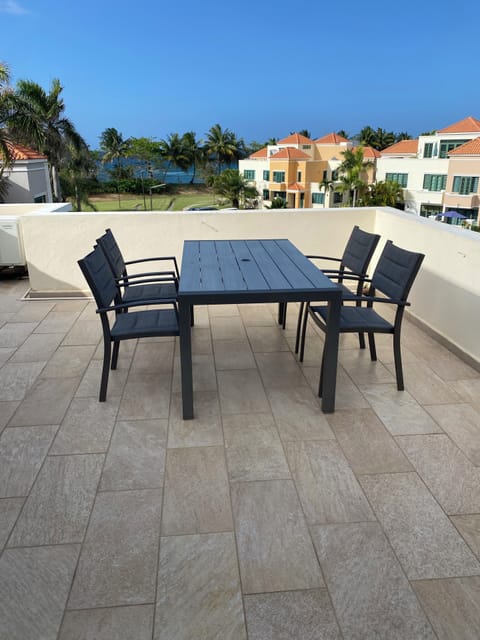 3rd Floor Deck