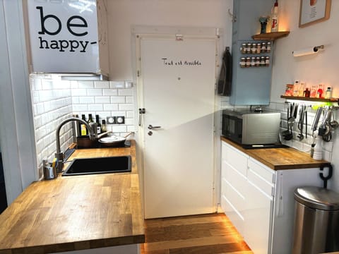 Private kitchen