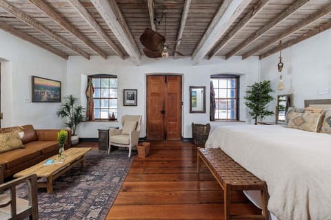 House, Multiple Beds, Patio, Garden View (Historic Rumpel Kammer) | 2 bedrooms, individually decorated, individually furnished, free WiFi