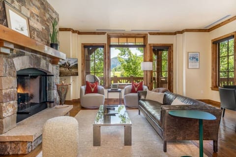 Beautiful living room with smart Tv and fireplace