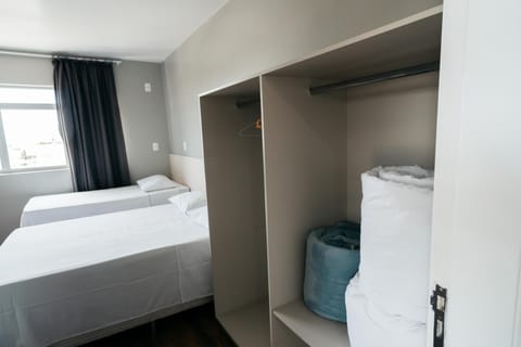 Deluxe Single Room, City View | Hypo-allergenic bedding available, WiFi (free), bed sheets