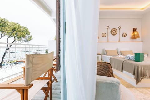 Luxury Double Room, Sea View | Free WiFi
