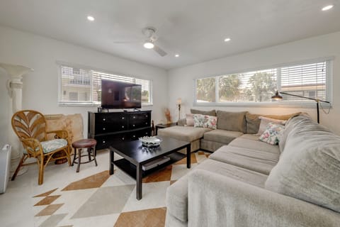 Pompano Beach Vacation Rental | 1BR | 1BA | 900 Sq Ft | 1 Step to Enter