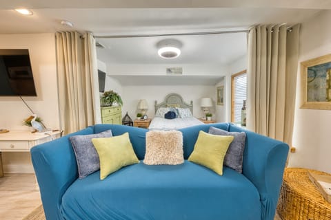 Enjoy a well-designed layout, cozy furnishings, and plenty of space for everyone