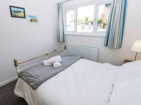 2 bedrooms, WiFi (free), individually decorated, individually furnished