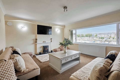 Church Street, Whitby - Host & Stay