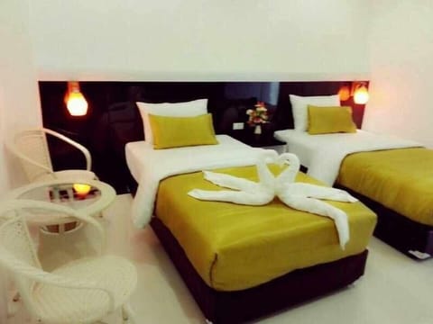 Superior Twin Room | Desk, free WiFi