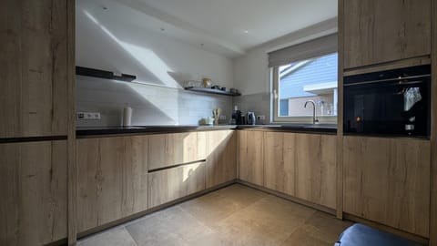 House | Private kitchen