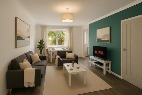 House, Non Smoking, Kitchen | Living area | Flat-screen TV