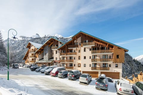 Holiday Home Exterior [winter]