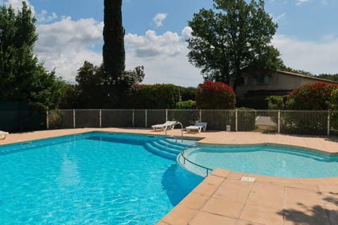 Holiday Home Swimming Pool