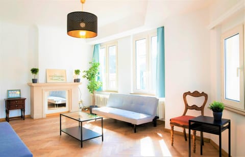 Apartment | Living room