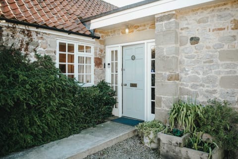 House | 3 bedrooms, high-speed internet