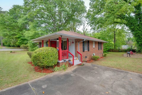 House (2 Bedrooms) | Front of property