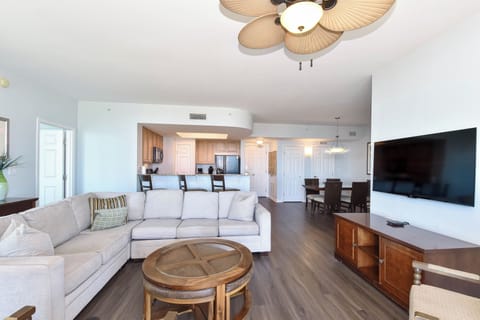 The Palms of Destin 21217 - Open Living Area