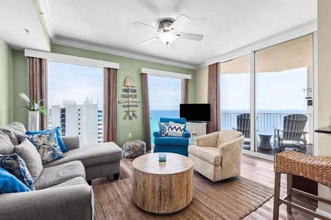 Tidewater 2218 Living area with Gulf views