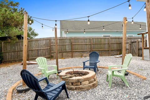 Outdoor Fire Pit with Seating Area