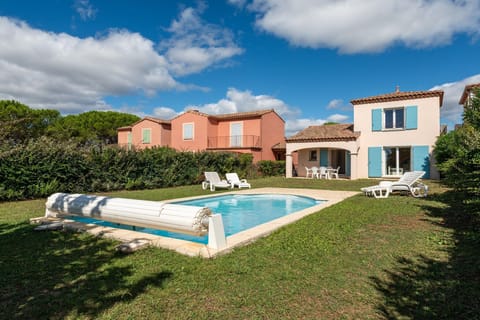 Holiday Home Swimming Pool