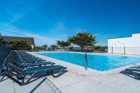 Holiday Home Swimming Pool