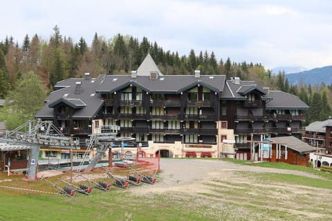 Holiday Home Exterior [summer]