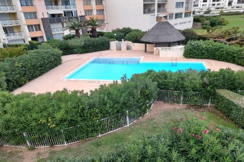 Holiday Home Swimming Pool