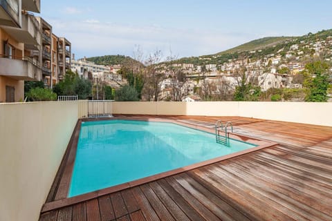 Holiday Home Swimming Pool