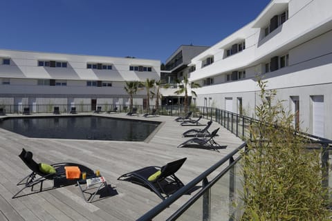Holiday Home Swimming Pool