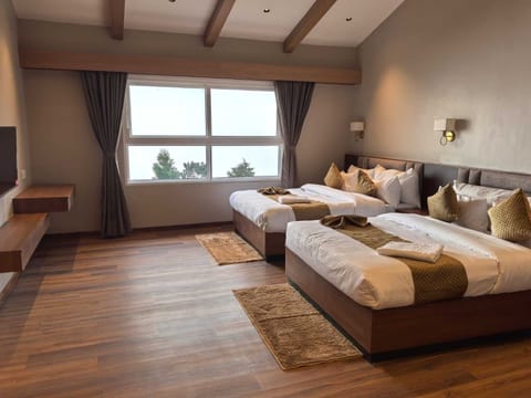 Deluxe Quadruple Room, Mountain View | Free WiFi