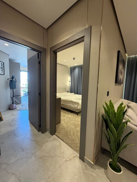 Apartment, 2 Bedrooms, Accessible, Smoking | 2 bedrooms