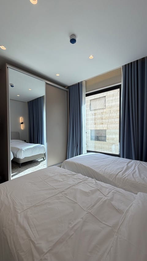 Apartment, 1 Bedroom, Accessible, Smoking | 1 bedroom