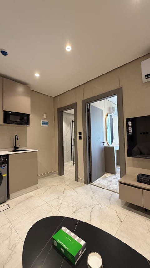Apartment, 1 Bedroom, Accessible, Smoking | Interior