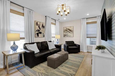 Relax here—you’ve earned it. Bonus: the couches turn into beds! One single and one queen, more space for everyone