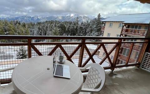 Apartment | Balcony