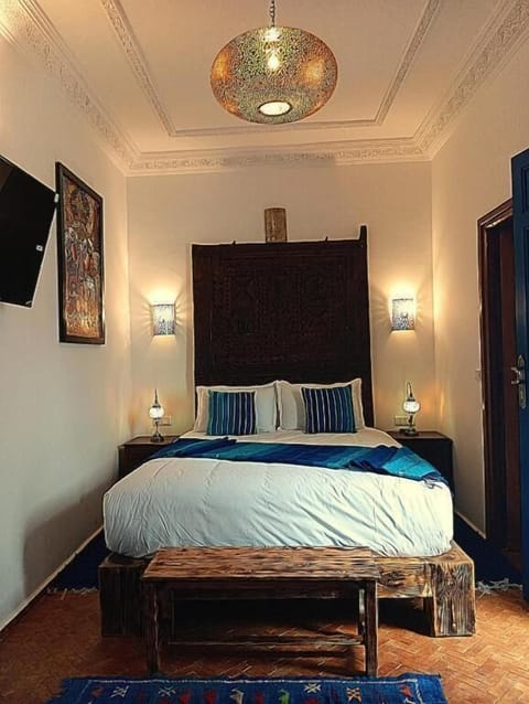Comfort Double Room, Courtyard View | Premium bedding, cribs (free), WiFi (free), bed sheets