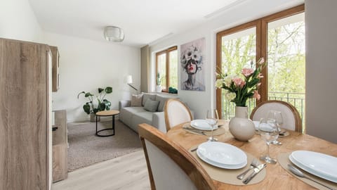 Apartment (8) | Interior