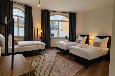 Deluxe Apartment, 5 Bedrooms, Non Smoking | Blackout drapes, soundproofing, iron/ironing board, free WiFi