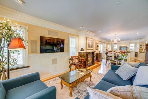 House (2 Bedrooms) | Front of property